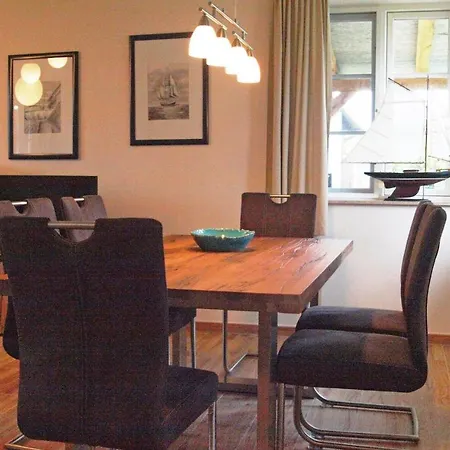 2 Bedroom Cozy In * Fuhlendorf (Mecklenburg-Vorpommern)